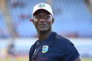 Daren Sammy Sanctioned for Umpire Criticism After Contentious DRS Calls in West Indies-Australia Test