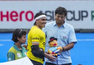 Krishan Pathak's Inspiring Journey: From Orphanhood to Hockey Icon, Celebrates 150th Cap at Asia Cup 2025