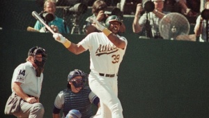 Baseball Hall of Famer Dave 