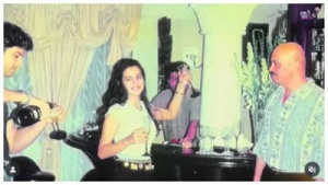 Ameesha Patel Shares Throwback Photos with Rakesh Roshan on His Birthday, Revisits 'Kaho Naa... Pyaar Hai' Era