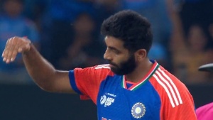 Bumrah's 'Crashing Jet' Celebration Stokes Rivalry with Rauf in Asia Cup Final
