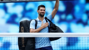 Djokovic Dismisses Retirement Talk After US Open Loss, Eyes 2026 Majors
hoặc
Djokovic Vows to Continue Grand Slam Pursuit, Targeting 2026 Majors Despite US Open Exit