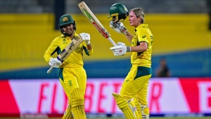 Beth Mooney Century Propels Australia to Crushing World Cup Victory Over Pakistan
