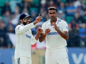Ravindra Jadeja Misses Ashwin's Presence; Spin Legend Responds with Witty Quip After West Indies Test Win