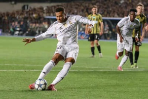 Mbappé's Hat-Trick Fuels Real Madrid's Champions League Rout; Bayern, Atlético, Chelsea Secure Wins