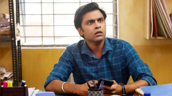 The 'Panchayat' production team rents the office for a modest Rs 500 per day.
