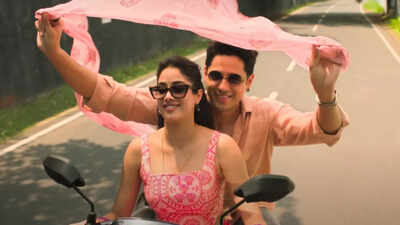 'Param Sundari' box office collection day 1 (LIVE): The Sidharth Malhotra, Janhvi Kapoor has a slow start, expected to touch Rs 10 crore