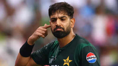 'Marwaa diya': Haris Rauf gets brutal treatment from Pakistan legends | Asia Cup