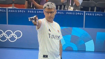 Fans go crazy as 52-year-old Yusuf Dikec triumphs at European Championship - Watch