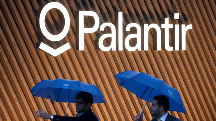 Palantir is nuts. When’s the crash?